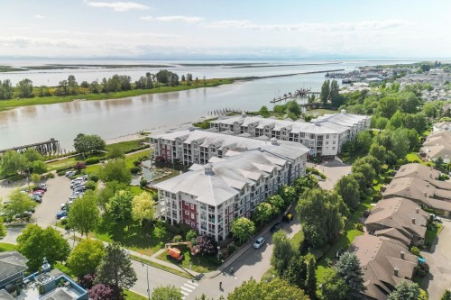 204-4600 Westwater Drive, Richmond, BC 