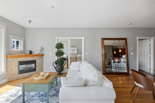 204-4600 Westwater Drive, Richmond, BC 