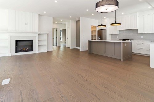 3611 St Thomas Street, Port Coquitlam, BC 