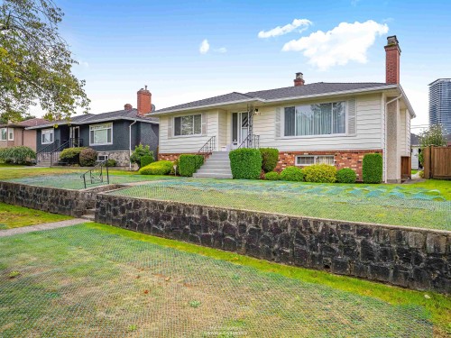 4830 Southlawn Drive  Burnaby, BC V5C 3S6