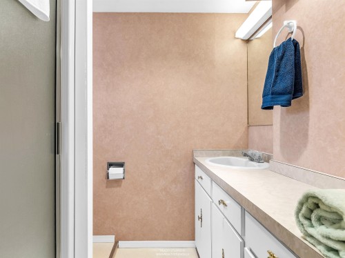 4830 Southlawn Drive, Burnaby, BC 