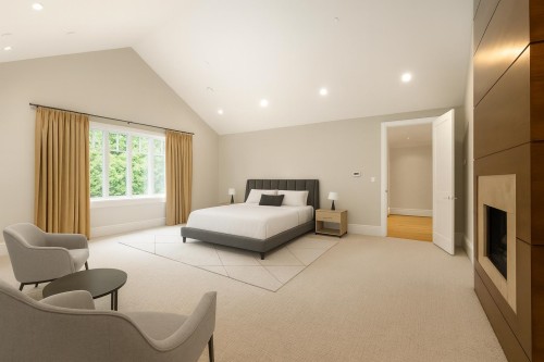 920 Pyrford Road, West Vancouver, BC 