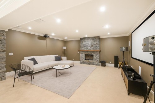 920 Pyrford Road, West Vancouver, BC 