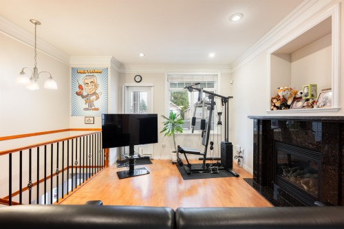 7489 Rosewood Street, Burnaby, BC 