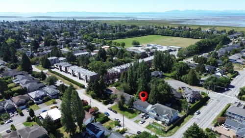 10031 2Nd Avenue, Richmond, BC 