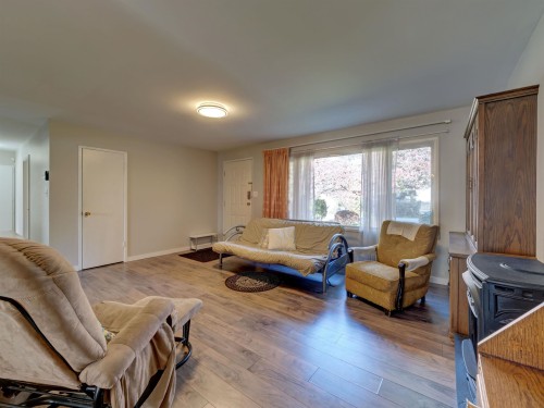 4657 Whitaker Road, Sechelt, BC 