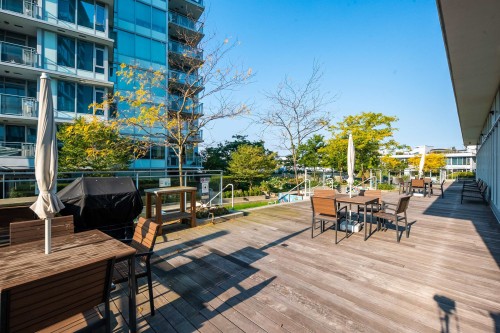 902-6971 Elmbridge Way, Richmond, BC 