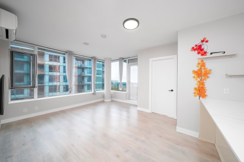 902-6971 Elmbridge Way, Richmond, BC 