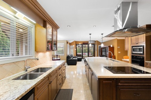 3817 Mckay Place, Richmond, BC 