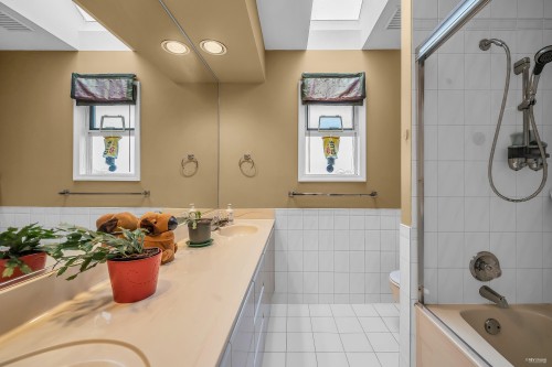 3817 Mckay Place, Richmond, BC 