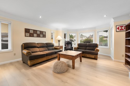 3817 Mckay Place, Richmond, BC 