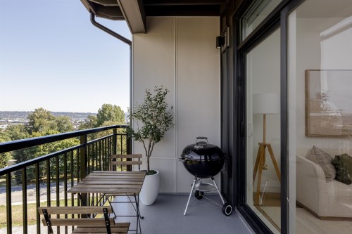 606-215 Mcbay Lane, Coquitlam, BC 