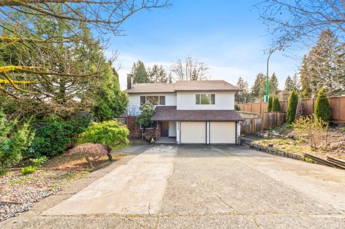 2333 Kirkstone Road  North Vancouver, BC V7J 3M1