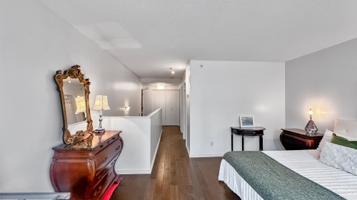 616-610 Granville Street, Vancouver, BC 