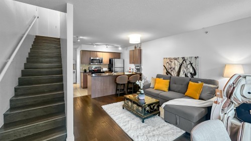 616-610 Granville Street, Vancouver, BC 