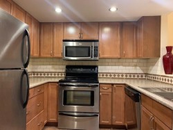 #219-1441 Garden Place  Delta, BC V4M 3Z2