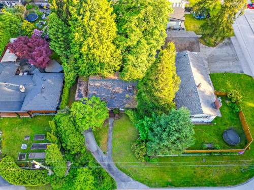 1124 Luxton Square, Coquitlam, BC 