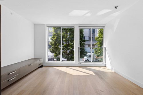 206-1477 Pender Street W, Vancouver, BC 