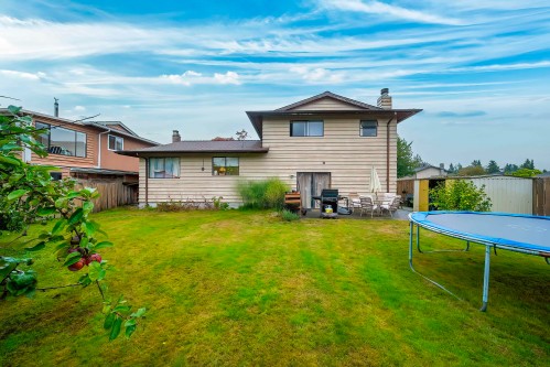 9600 Swansea Drive, Richmond, BC 