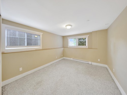 2770 5Th Avenue W, Vancouver, BC 