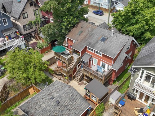 2770 5Th Avenue W, Vancouver, BC 