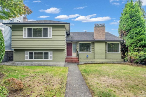 2056 29Th Avenue W, Vancouver, BC 