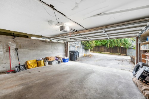 2056 29Th Avenue W, Vancouver, BC 