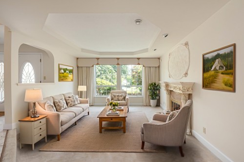 912 Fifth Street, New Westminster, BC 