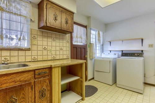 3492 49Th Avenue E, Vancouver, BC 