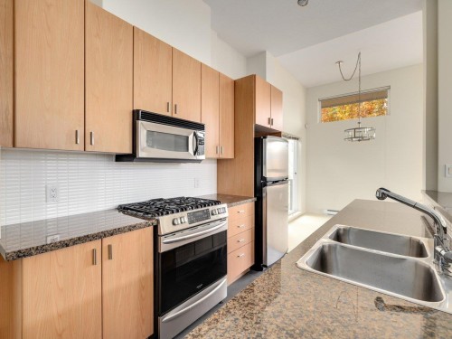 410-6888 Southpoint Drive, Burnaby, BC 