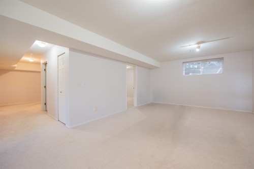 1645 Pinetree Way, Coquitlam, BC 