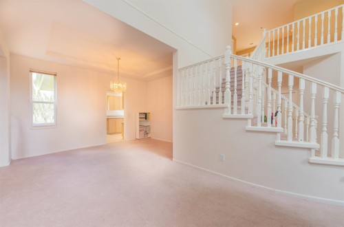 1645 Pinetree Way, Coquitlam, BC 