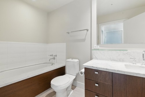 305-6080 Iona Drive, Vancouver, BC 