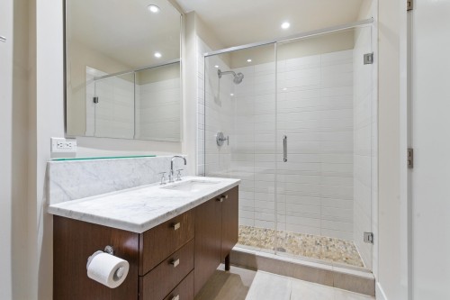 305-6080 Iona Drive, Vancouver, BC 