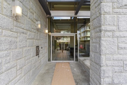 305-6080 Iona Drive, Vancouver, BC 