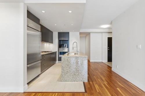 305-6080 Iona Drive, Vancouver, BC 