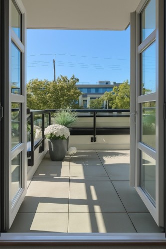 306-6168 East Boulevard, Vancouver, BC 