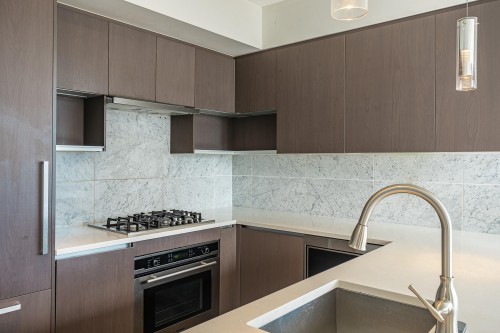 902-8988 Patterson Road, Richmond, BC 