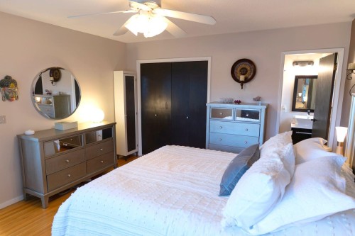 21776 Mountainview Crescent, Maple Ridge, BC 