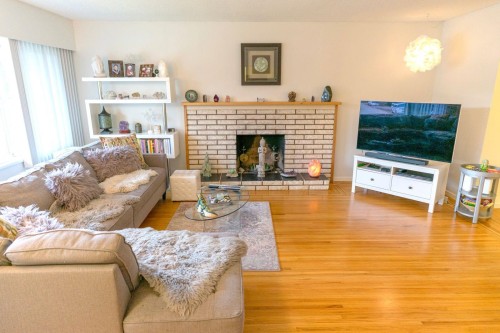 21776 Mountainview Crescent, Maple Ridge, BC 