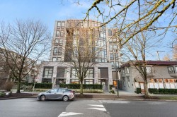 401-2687 Maple Street  Vancouver, BC V6J 3T7