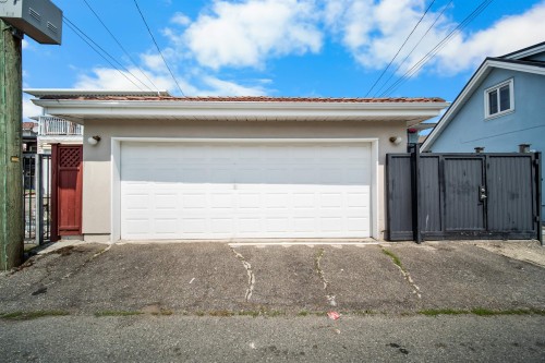 248 59Th Avenue E, Vancouver, BC 