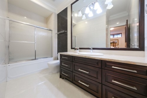 2769 49Th Avenue W, Vancouver, BC 