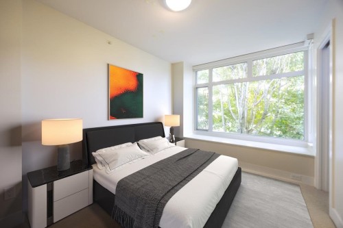 6106 Oak Street, Vancouver, BC 