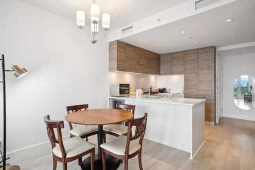 1411-7358 Edmonds Street, Burnaby, BC 