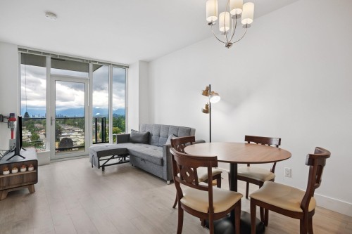 1411-7358 Edmonds Street, Burnaby, BC 