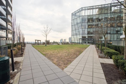 1411-7358 Edmonds Street, Burnaby, BC 