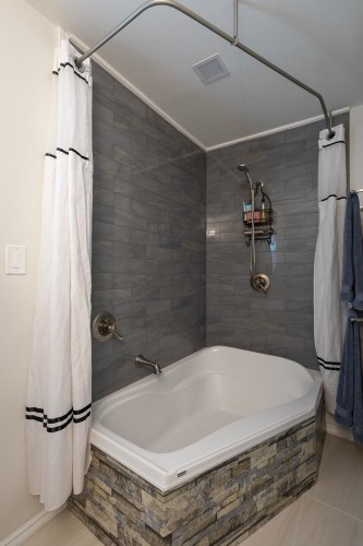 13055 238 Street, Maple Ridge, BC 