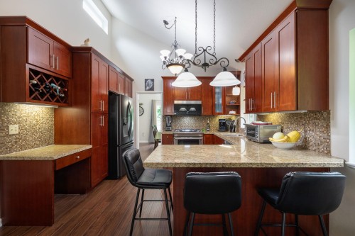 13055 238 Street, Maple Ridge, BC 