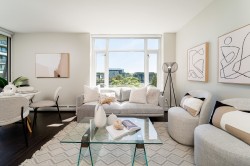 902-138 1st Avenue W Vancouver, BC V5Y 0H5